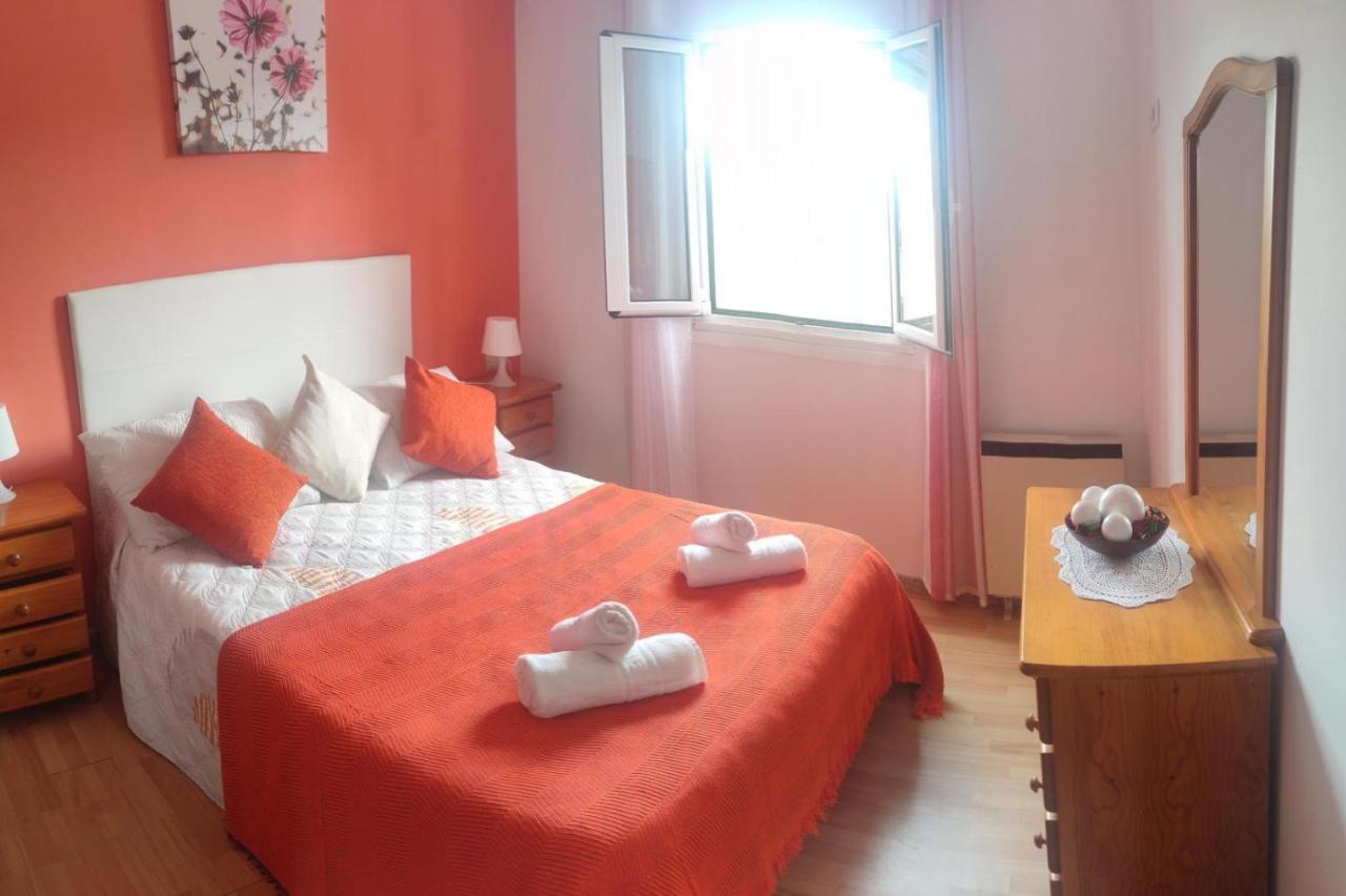 Apartamentos Turisticos Lemos O Pedrouzo Extérieur photo